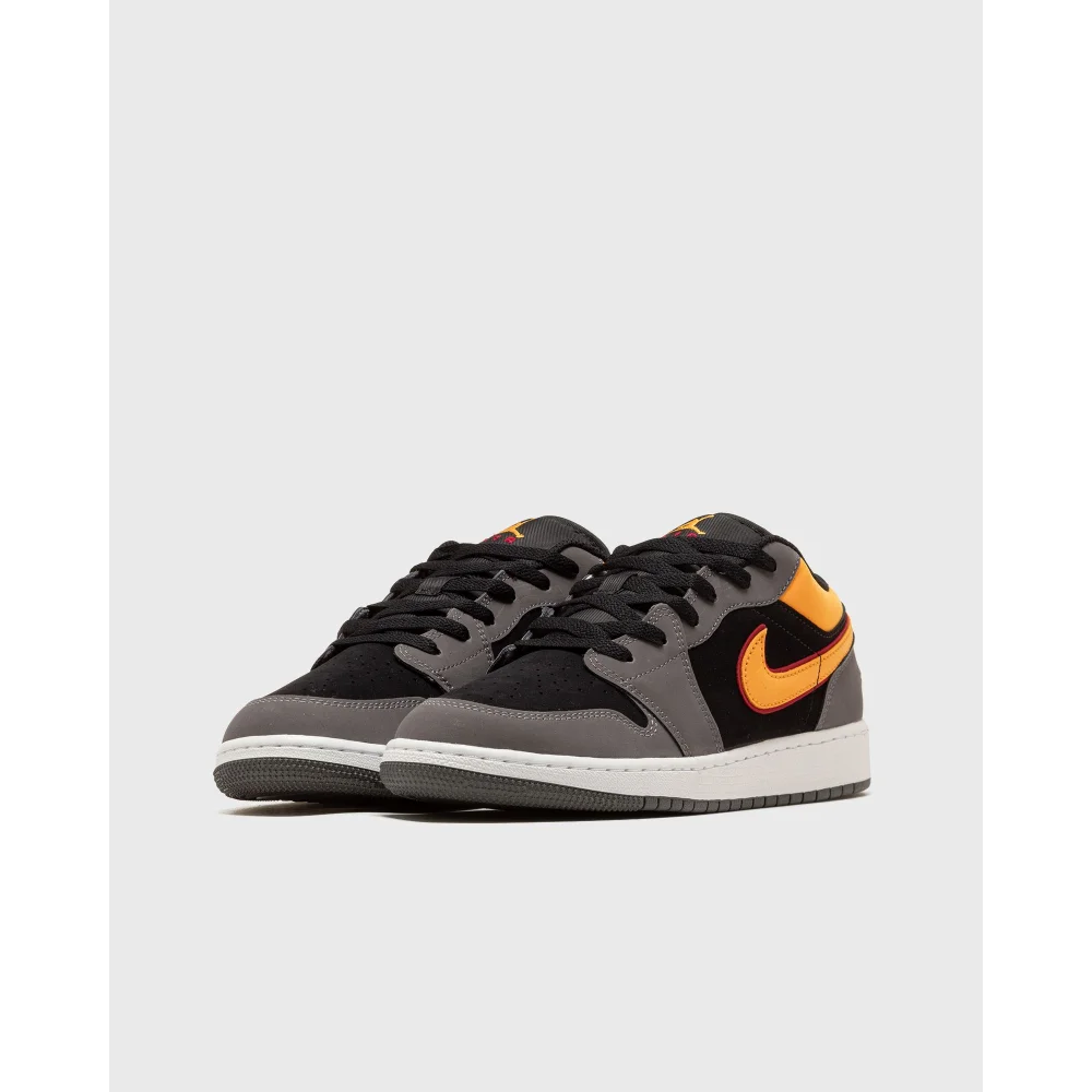 NIKE JORDAN 1 Low SE GS FN7671-008 / schwarz