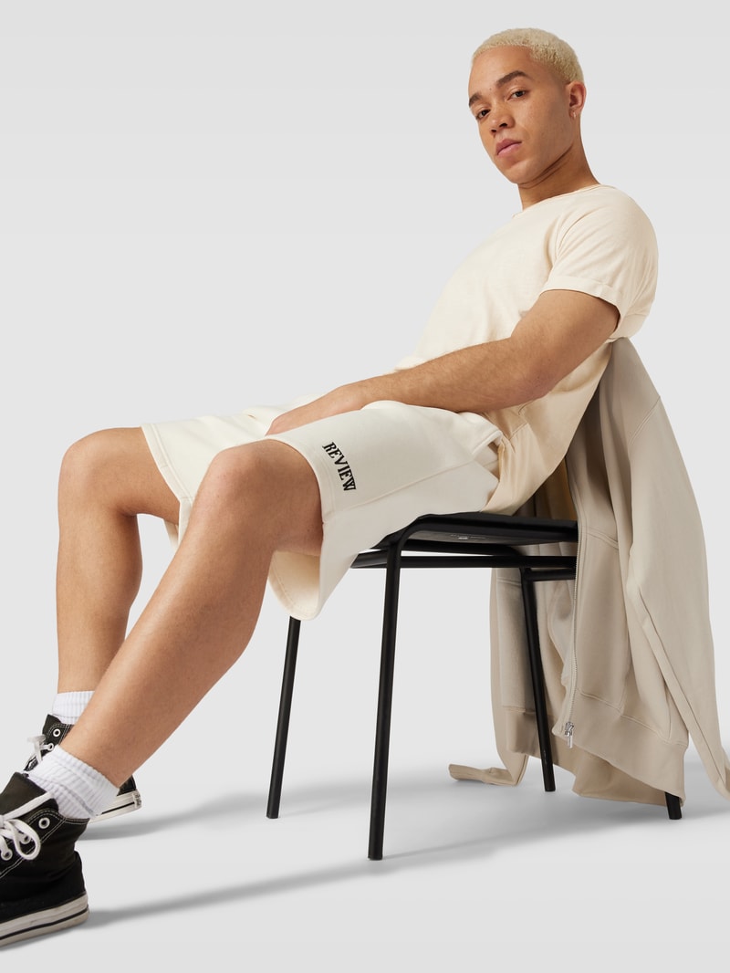 T-Shirt mit geripptem Rundhalsausschnitt Modell 'KAS' in beige