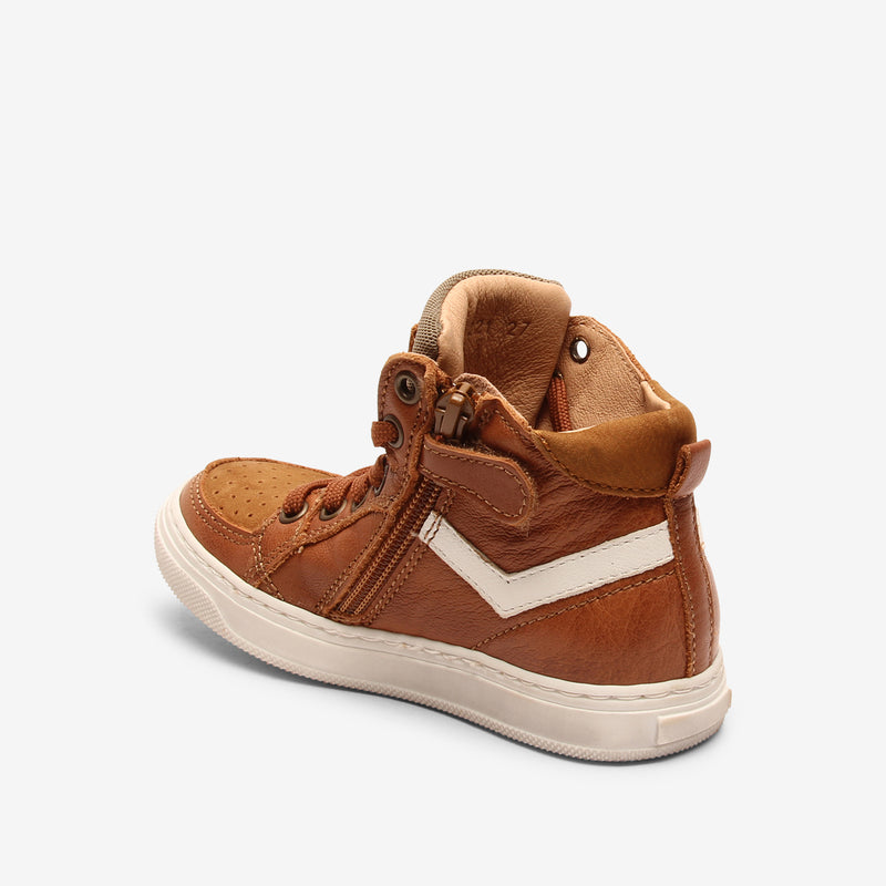 isak cognac - Braun