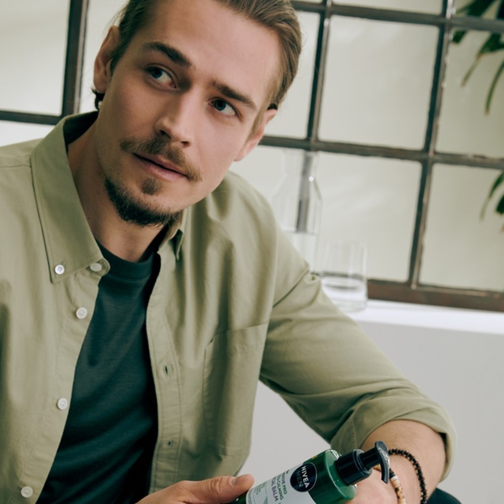 nivea SENSITIVE PRO - Baume après-rasage homme Ultra apaisante huile chanvre BIO Rasage homme