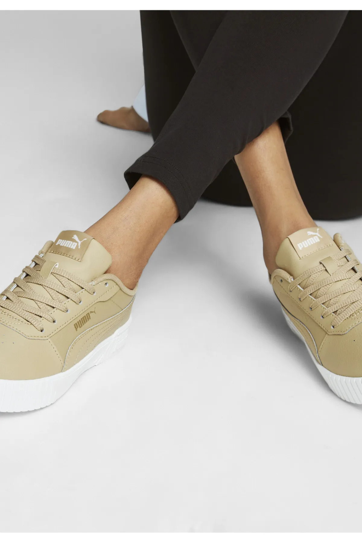 Puma  Sneaker - Beige - Plateau Absatz