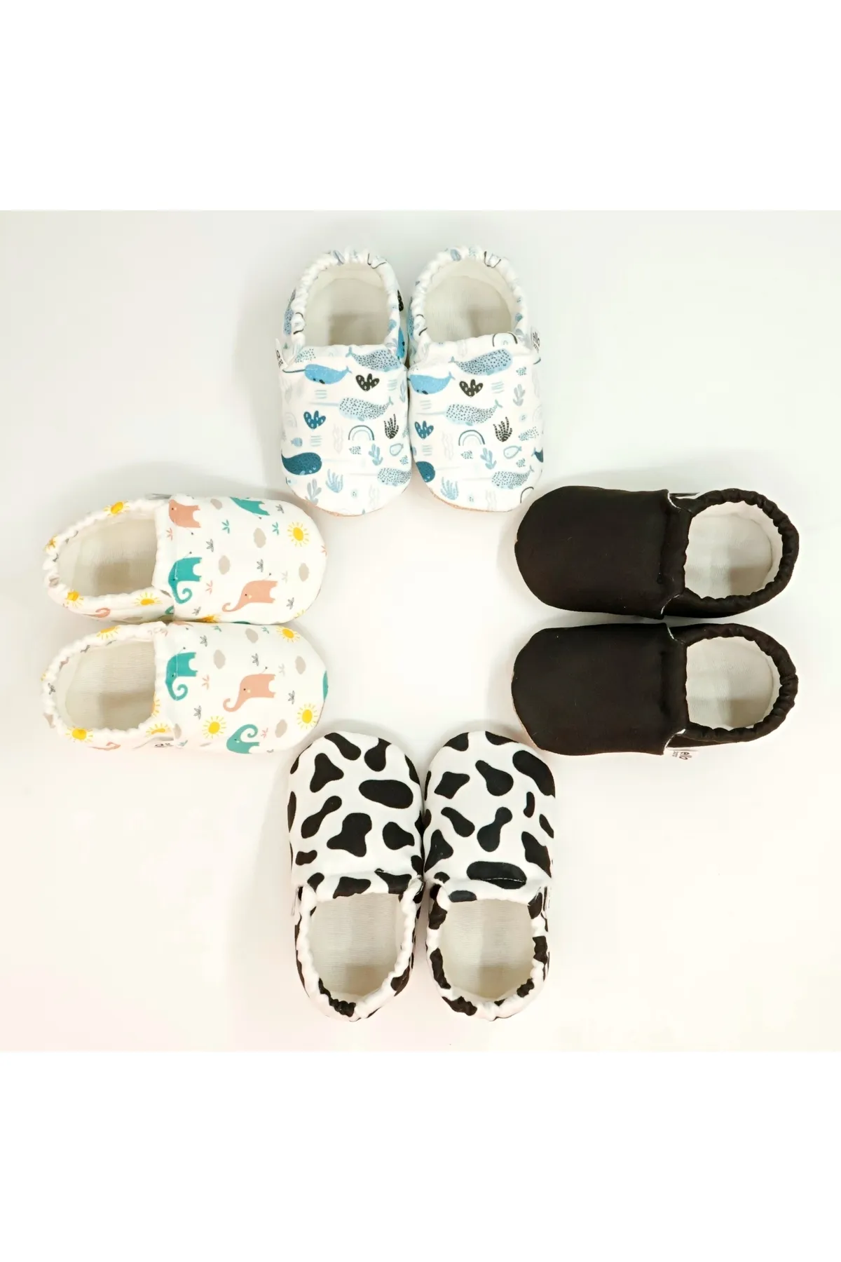 Ella Bonna  Schwarze Babyschuhe mit rutschfester Sohle, Hausschuhe, Kinderschuhe, Hausschuhe