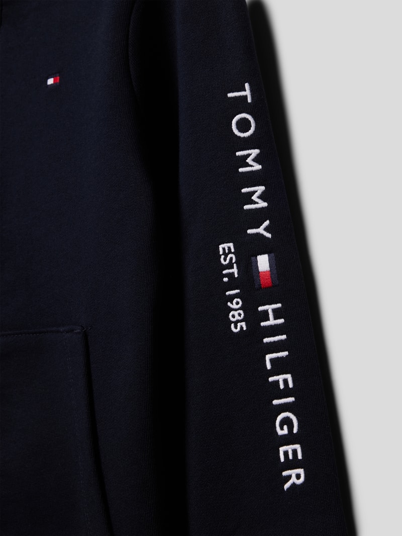 Sweatjacke mit Label-Stitching in marineblau