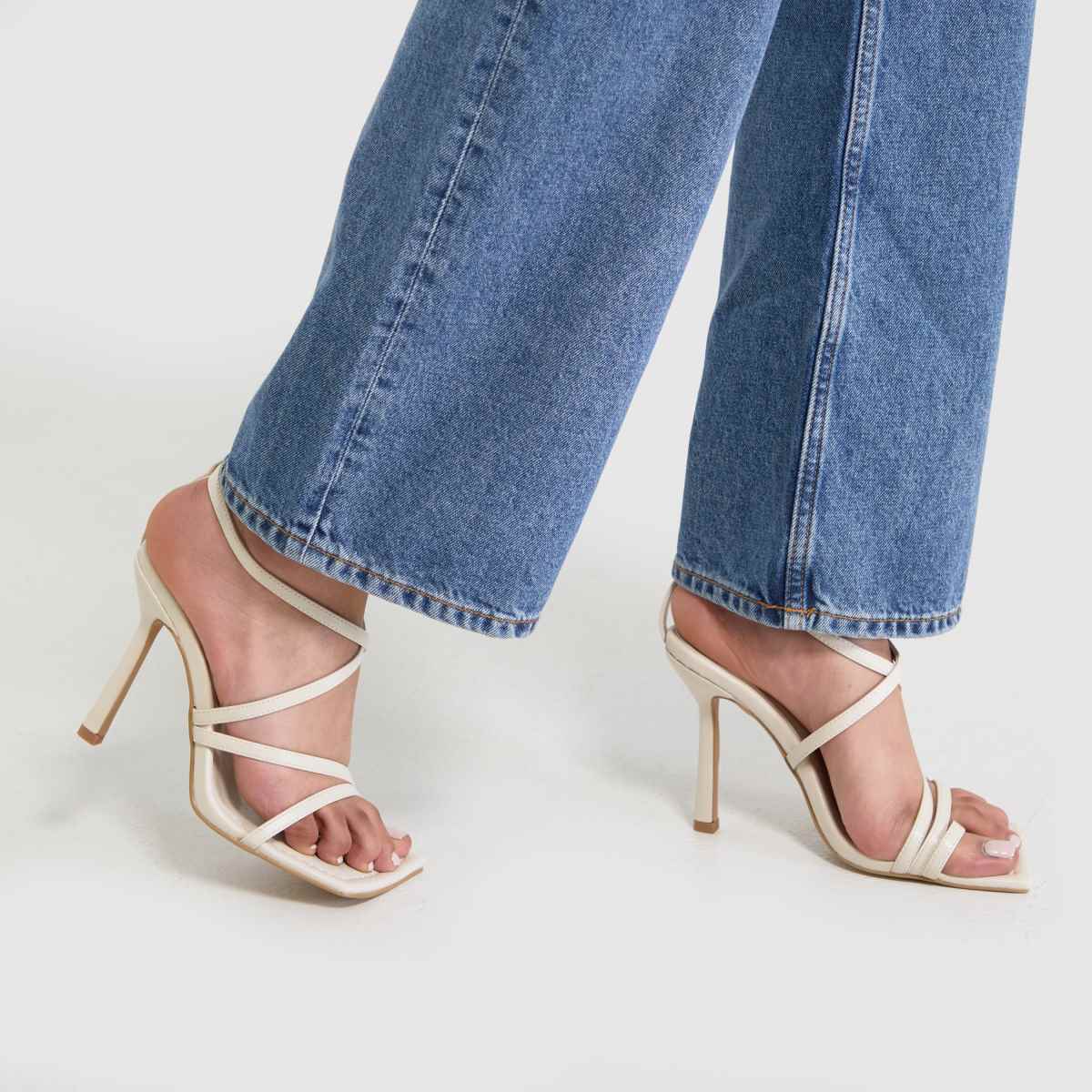 Schuh Sicily pántos, szögletes orrú, natúr színű, magassarkú cipő