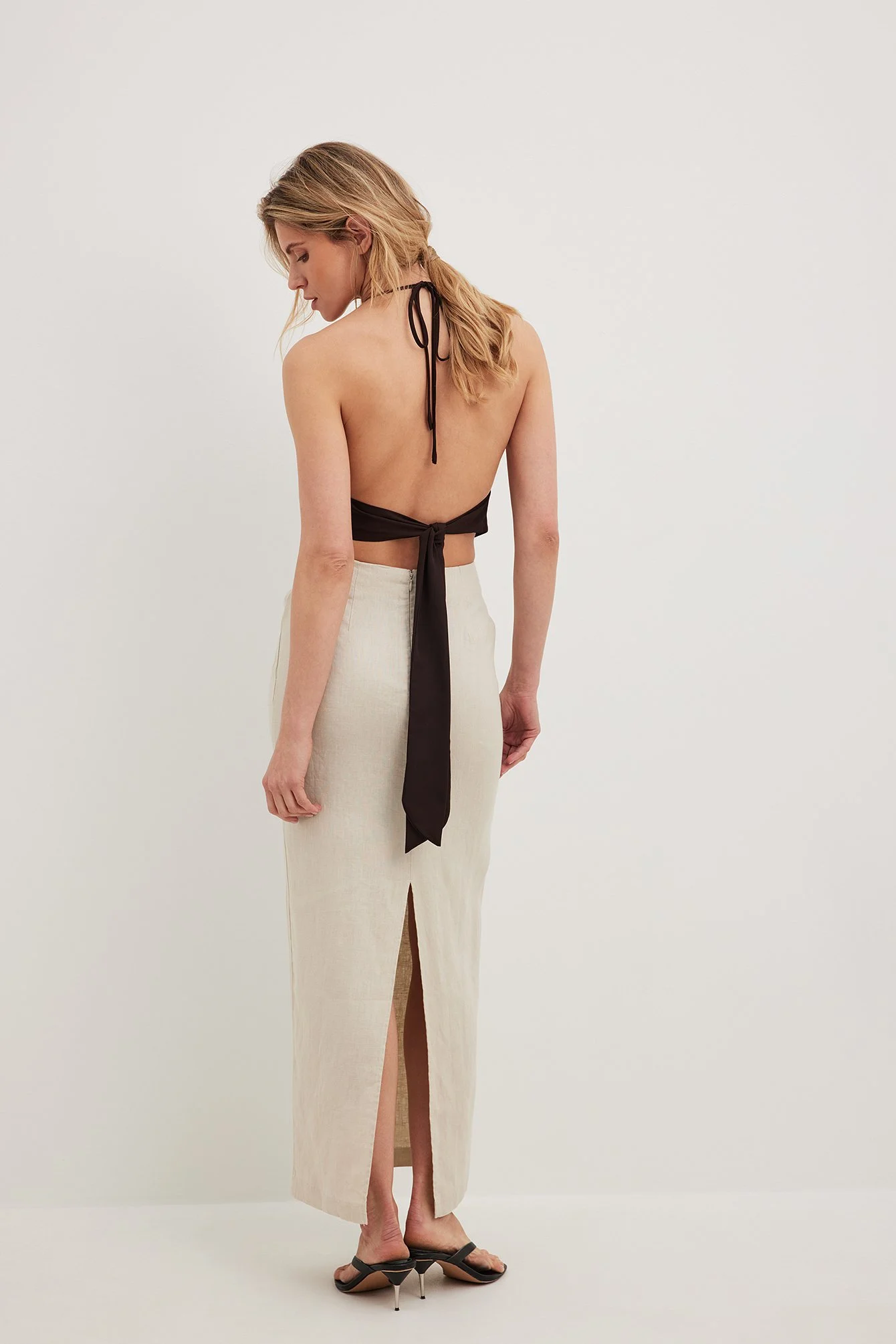 Neckholder-Top mit Wasserfallausschnitt