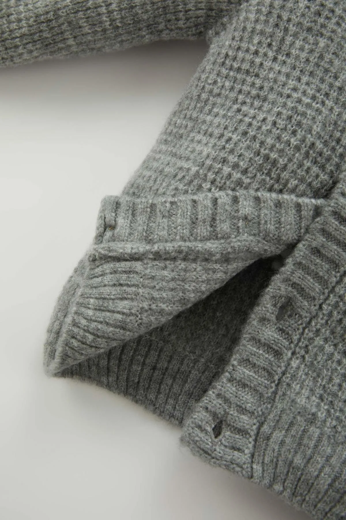 DeFacto  Geknöpfte Strickjacke mit Schalkragen für Baby-Jungen