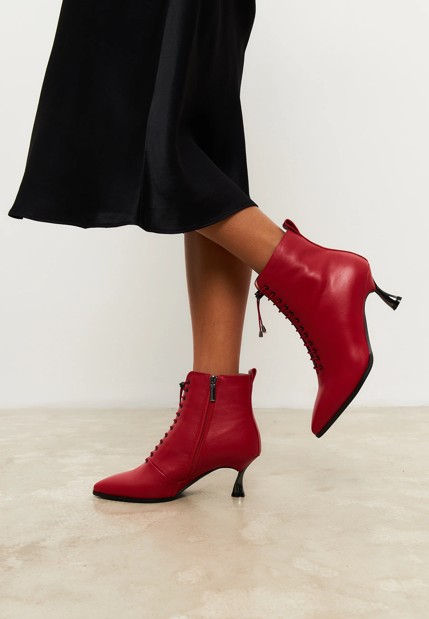 Botines con cordones Cesare Gaspari
