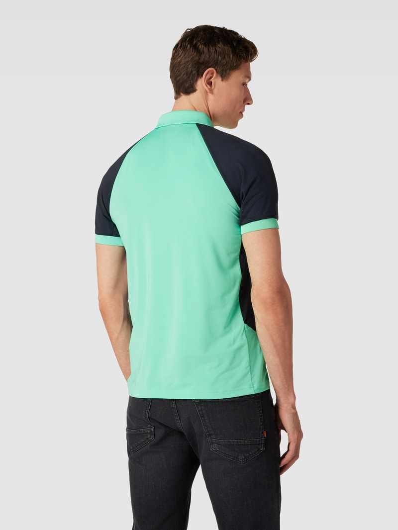 Poloshirt mit Label-Detail Modell 'Pauletech' in hellgrün