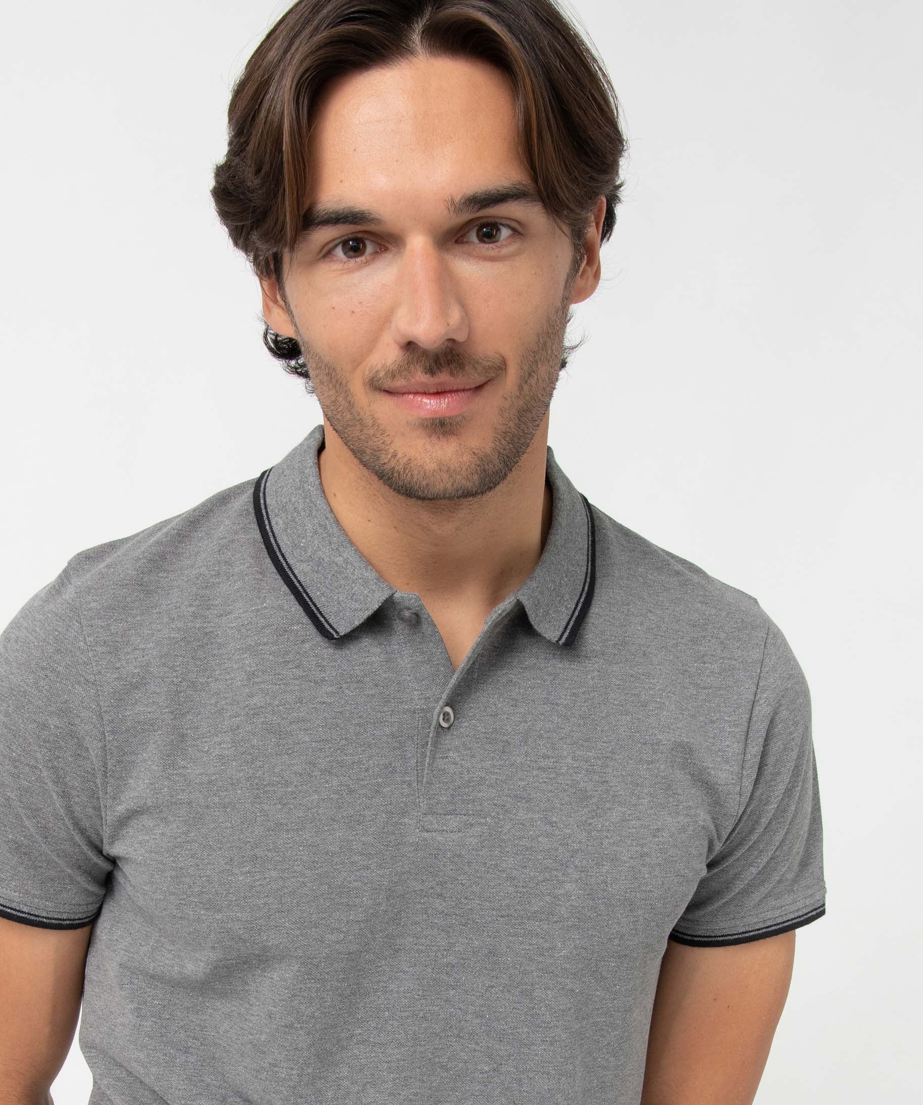 Polo homme à manches courtes et finitions contrastantes gris | GEMO