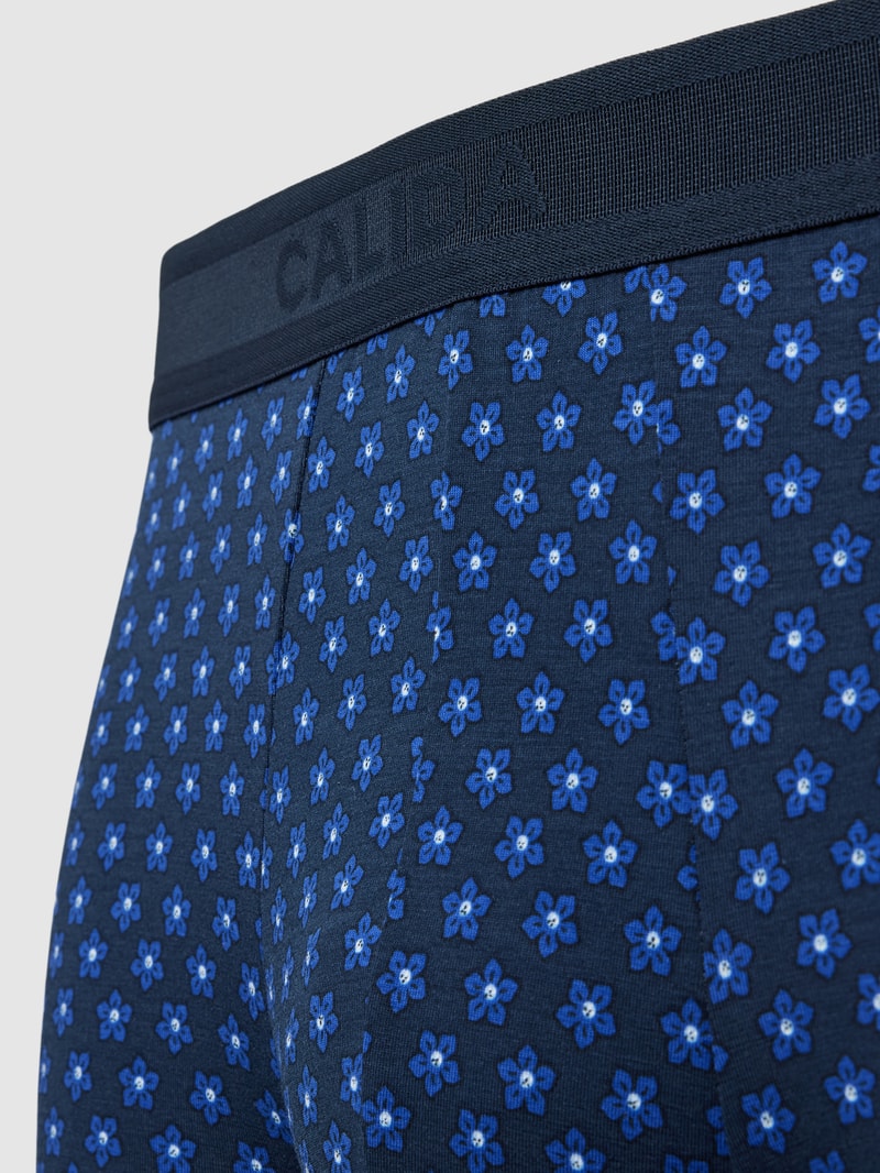 Trunks mit floralem Allover-Muster in blau