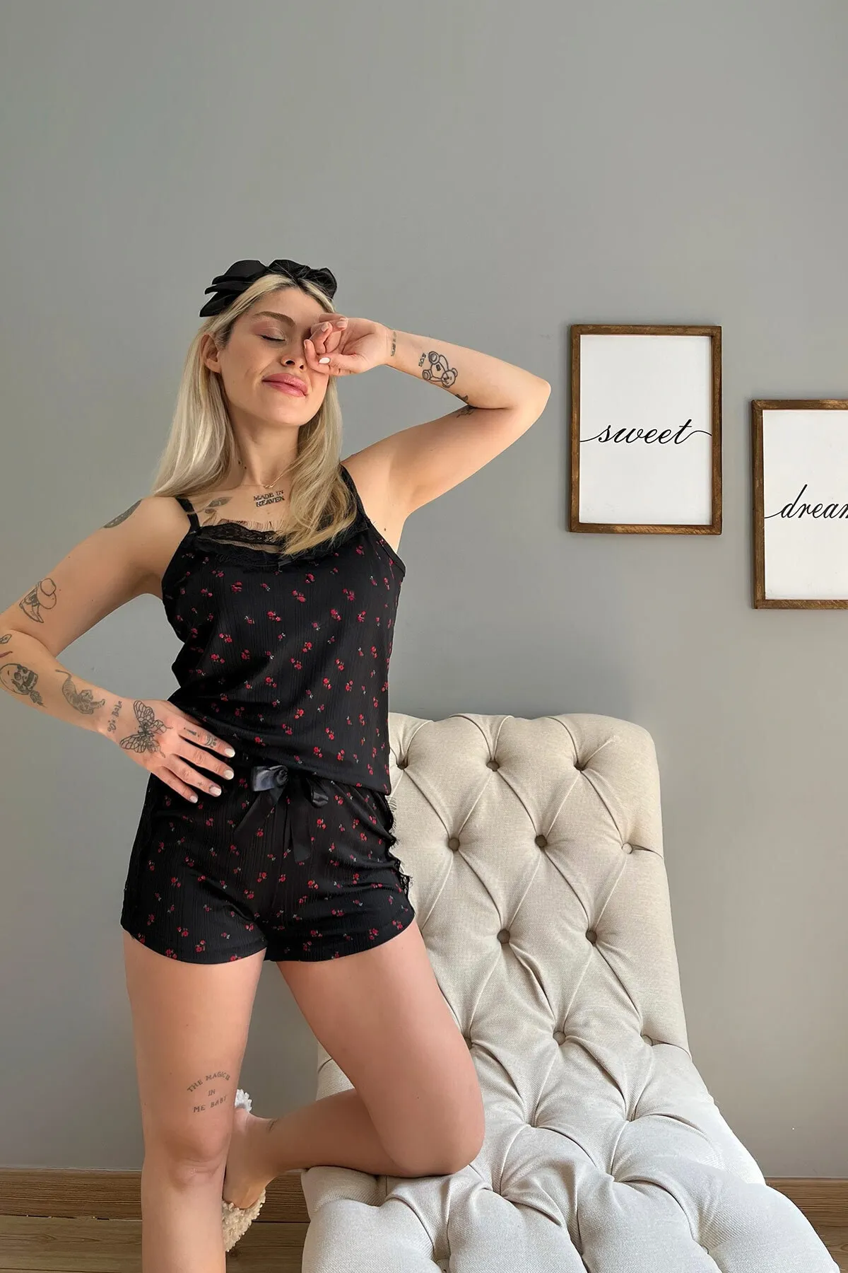 Pijamaevi  Minimal florales Pegasus-Spitzen-Strick-Pyjama-Set mit Seil-Träger-Shorts