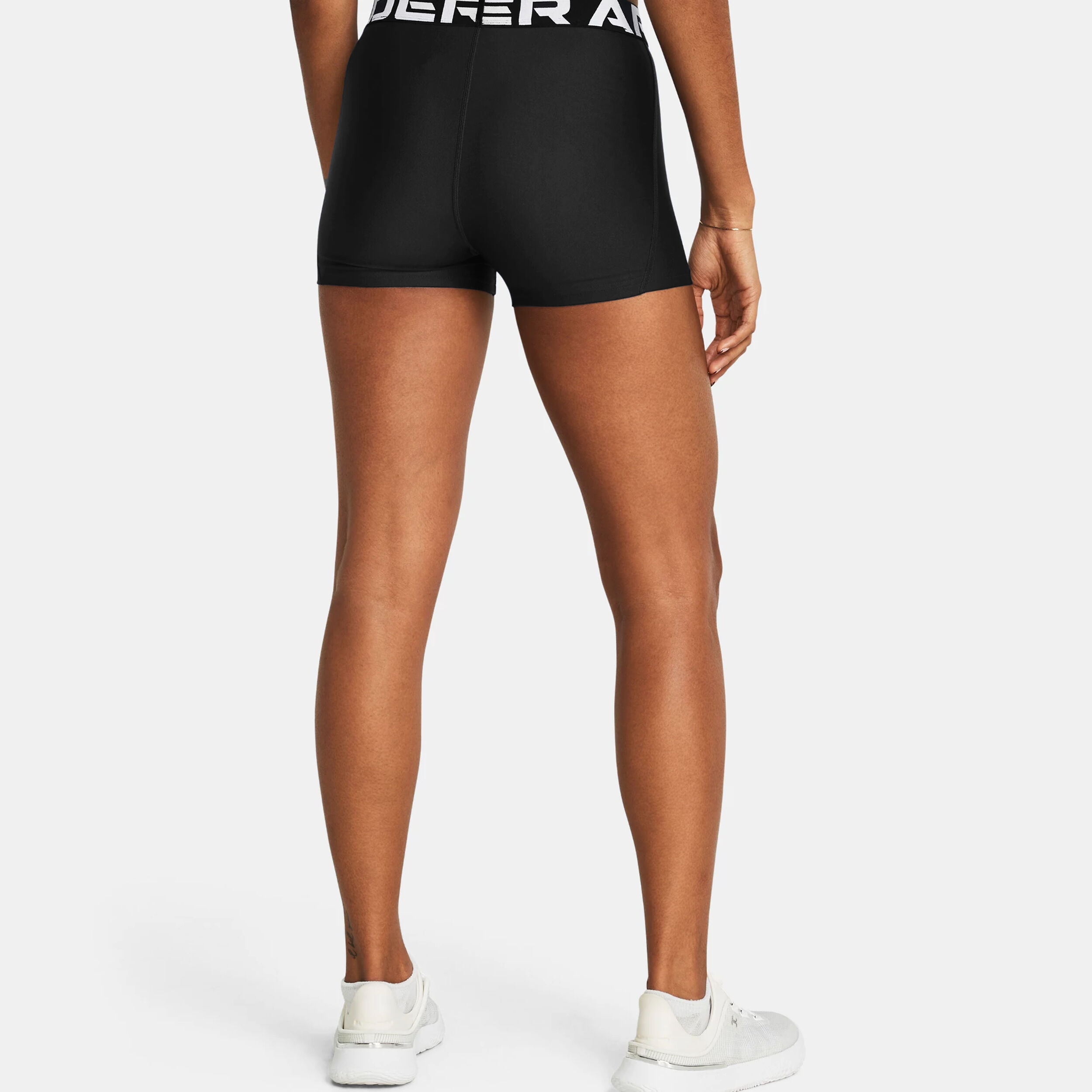 Heatgear Authentics Shorty Ballshort Damen - Schwarz