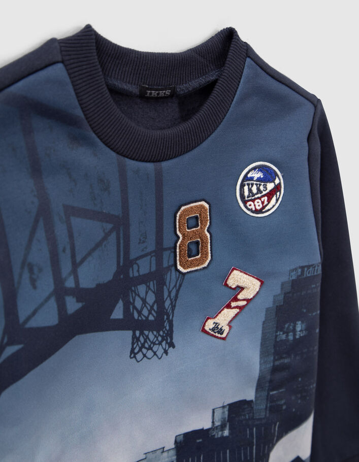 Sweat marine visuel buildings et badges garçon