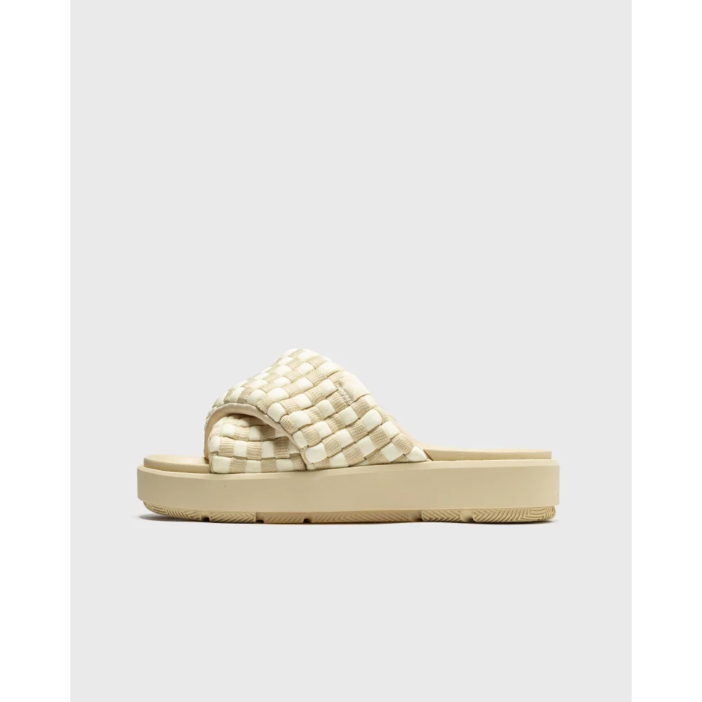 NIKE JORDAN Sophia Wmns Slide DO8863 701 / weiss