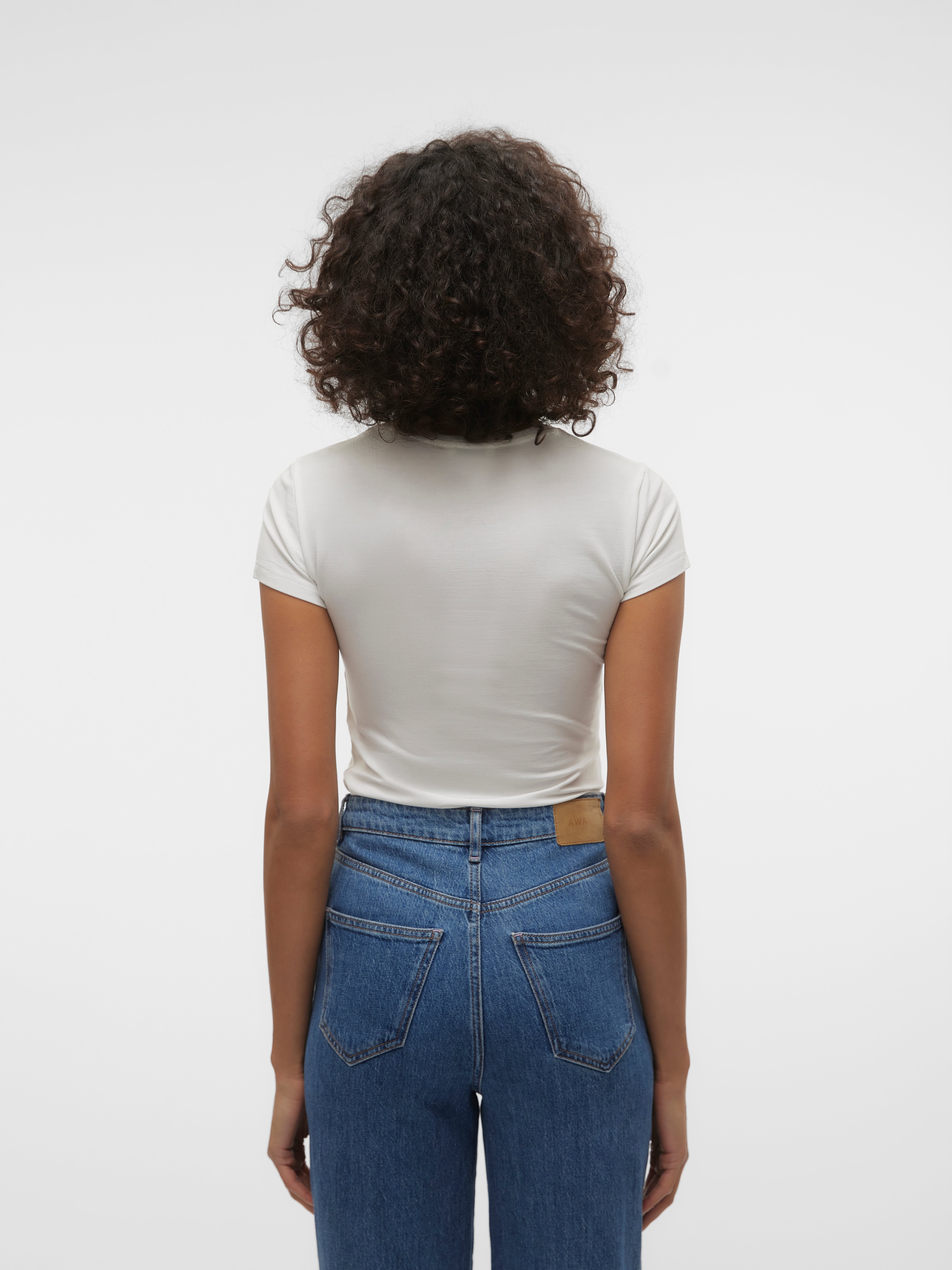 AWINES Top
