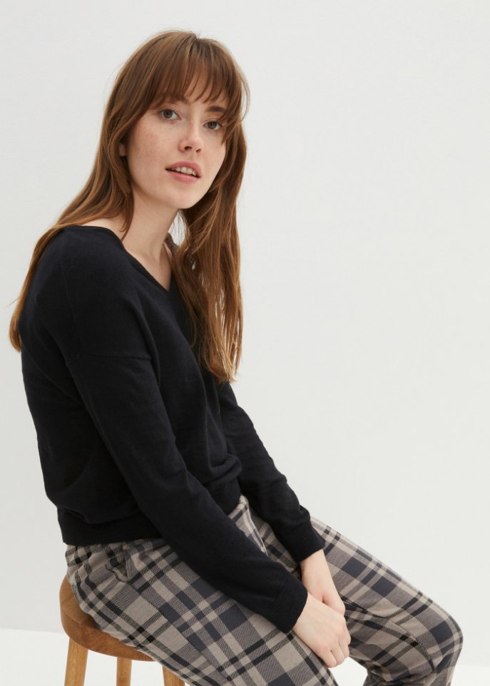Leichter Strickpullover mit V-Ausschnitt aus Baumwolle