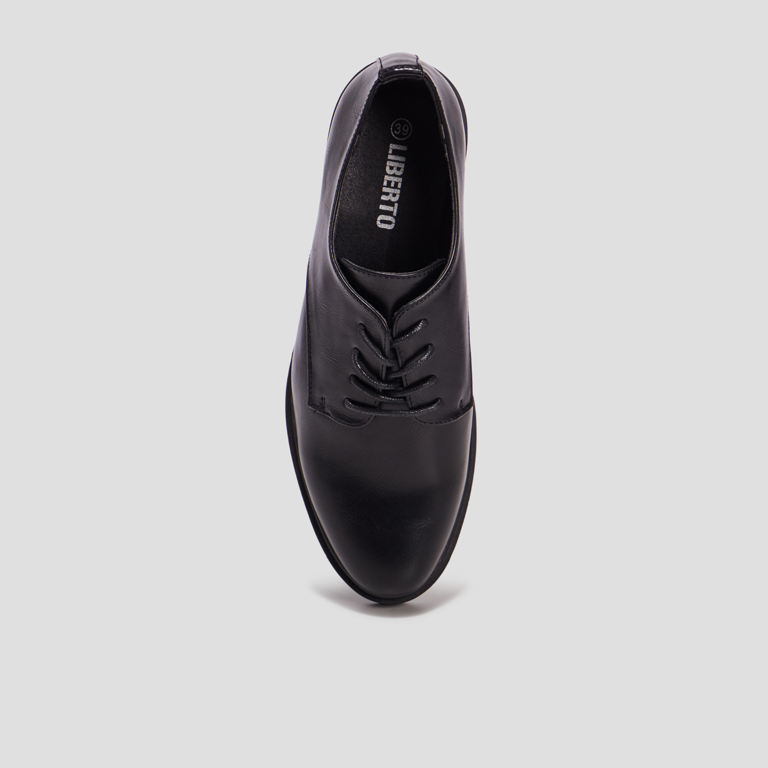 Derbies à lacets crantées Liberto noir femme | La Halle