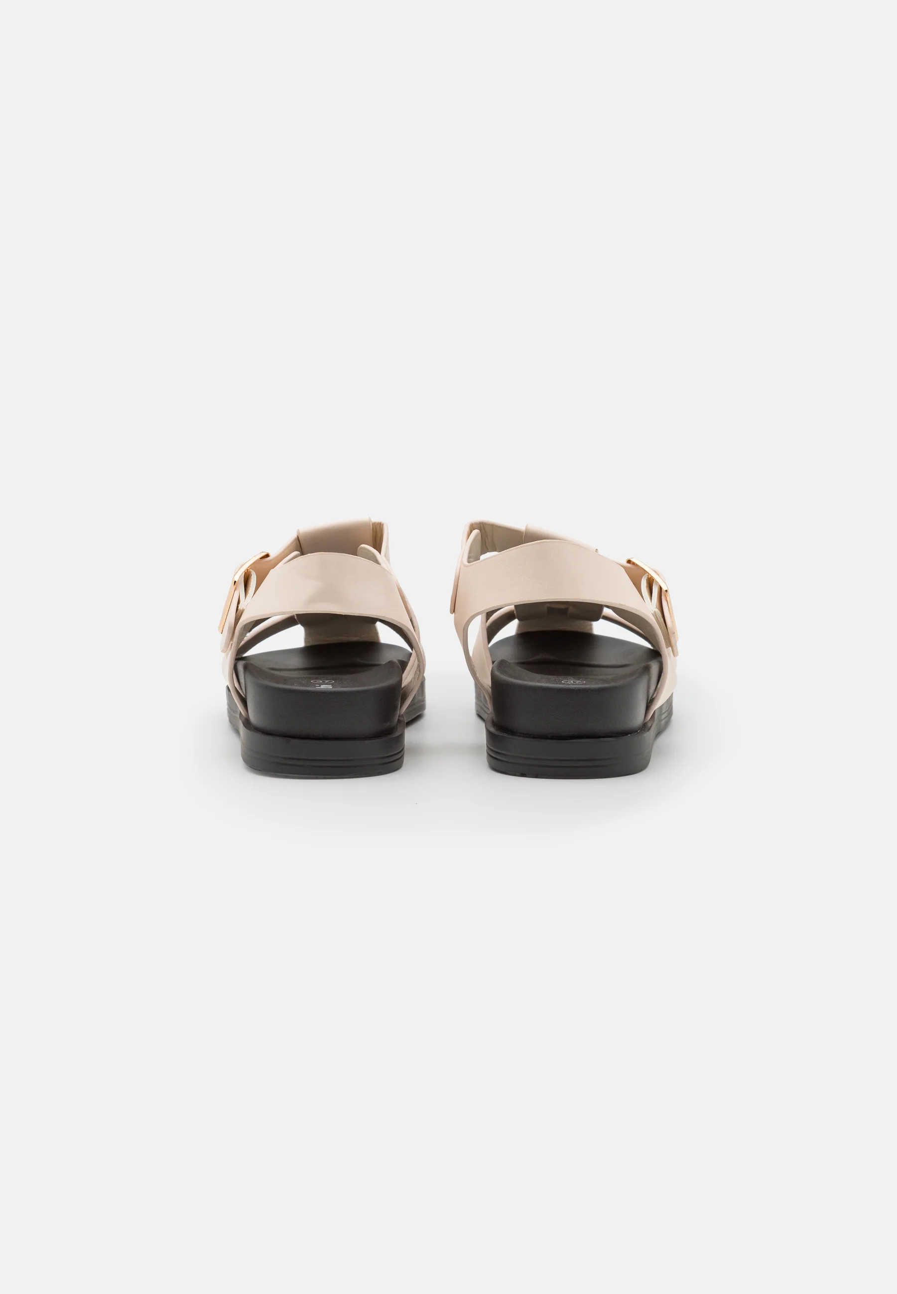 Zapatos Rubi de Cotton On ISLA FISHERMAN - Sandalias