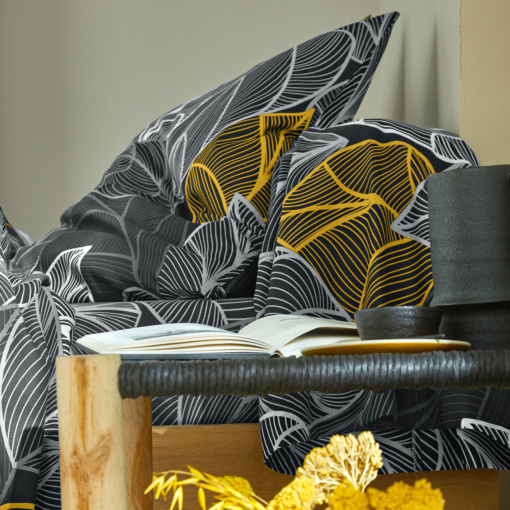 Linge de lit Elsa en polycoton à motifs feuilles