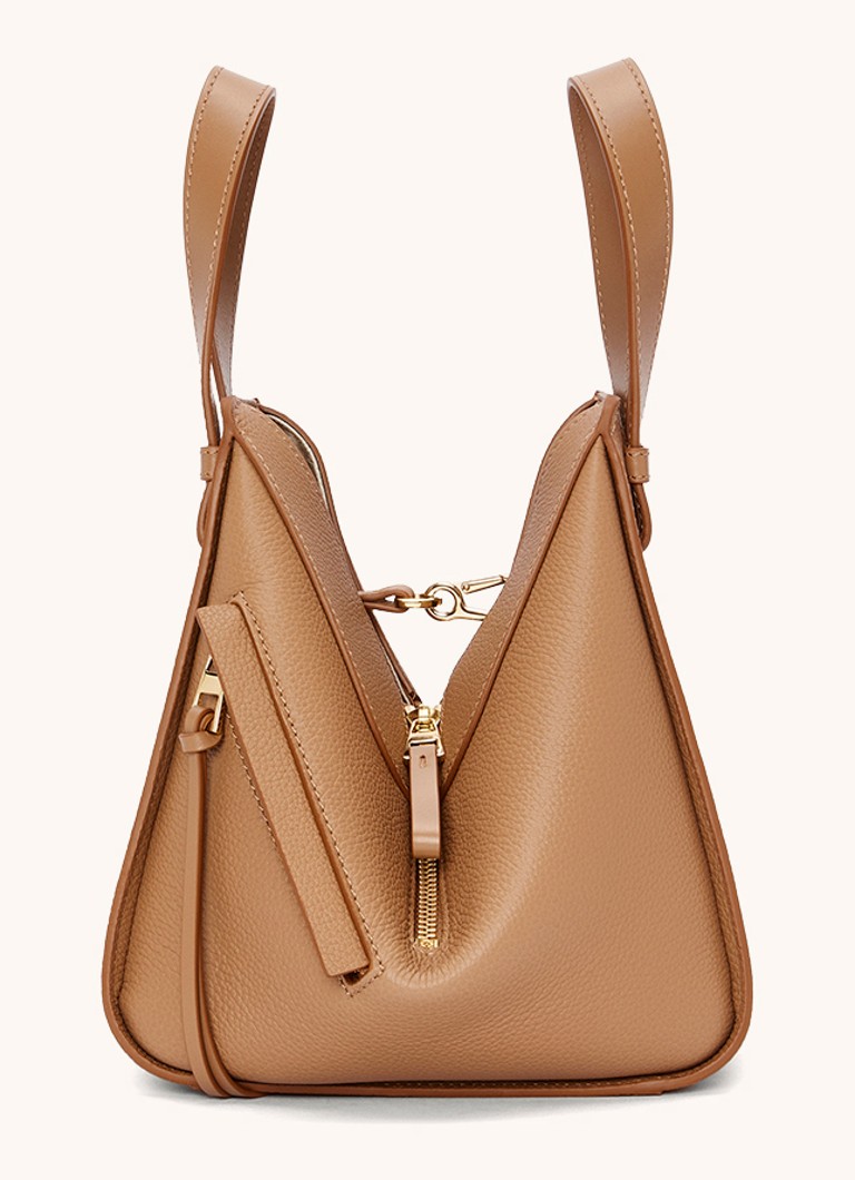 Τσάντα LOEWE compact από δέρμα μοσχαριού