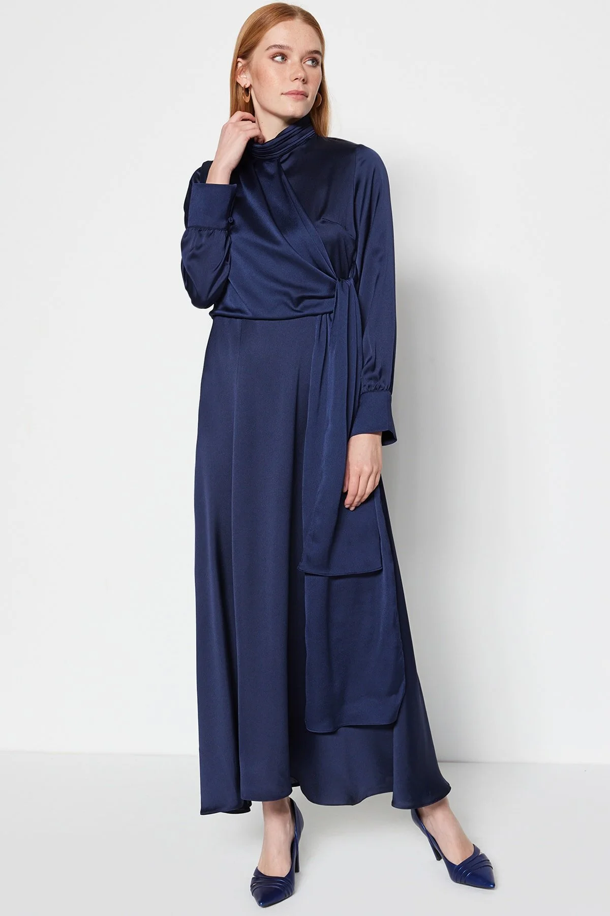 Trendyol Modest  Marineblaues gerades Hijab-Abendkleid TCTSS23DB00020