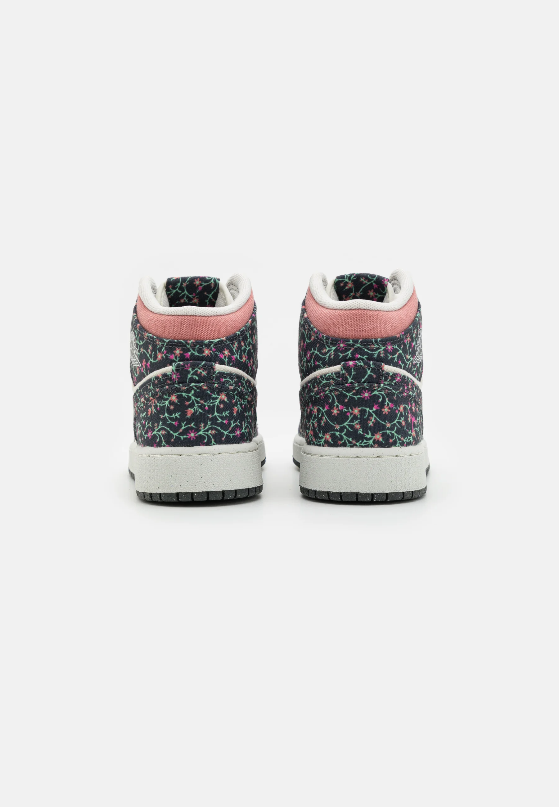 Jordan AIR JORDAN 1 MID SE - Zapatillas de baloncesto
