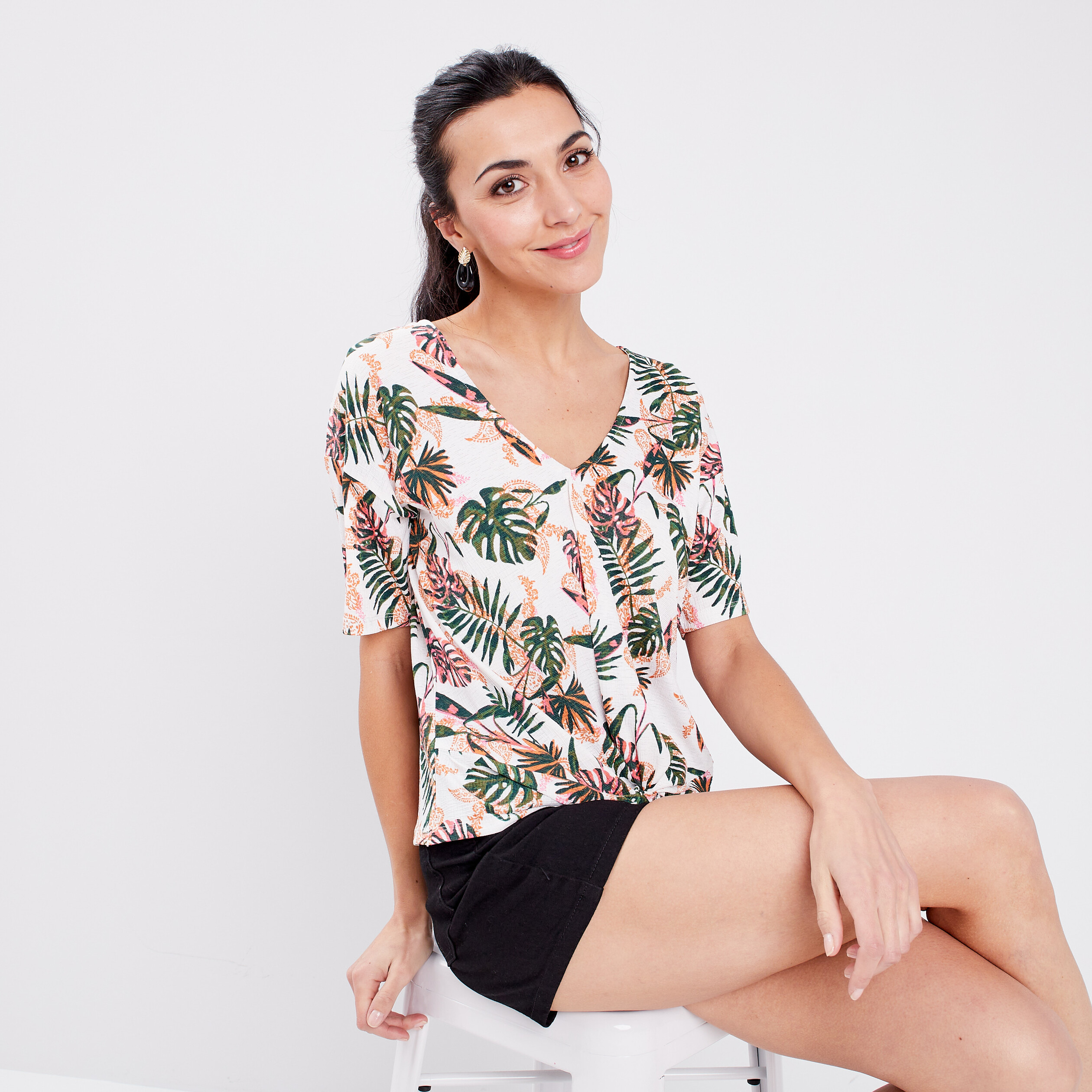 T-shirt manches courtes détail noeud ecru femme | La Halle