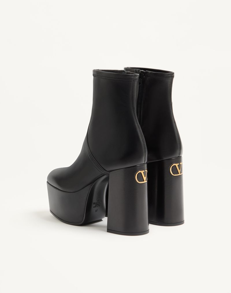 Bota de cano curto com plataforma Fawcette em couro napa elástico de 120 mm