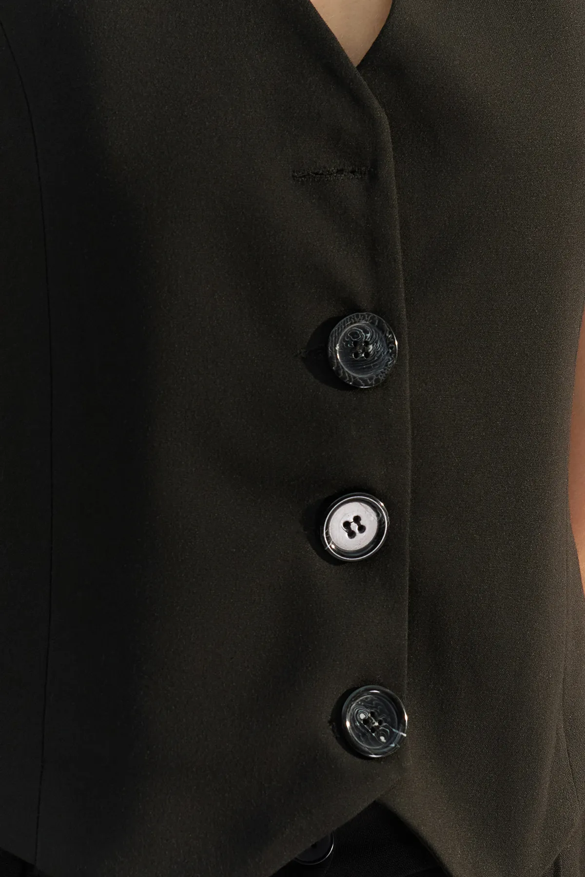 Trendyol Collection  Schwarze Premium-Webweste mit Knöpfen TWOAW24YE00061