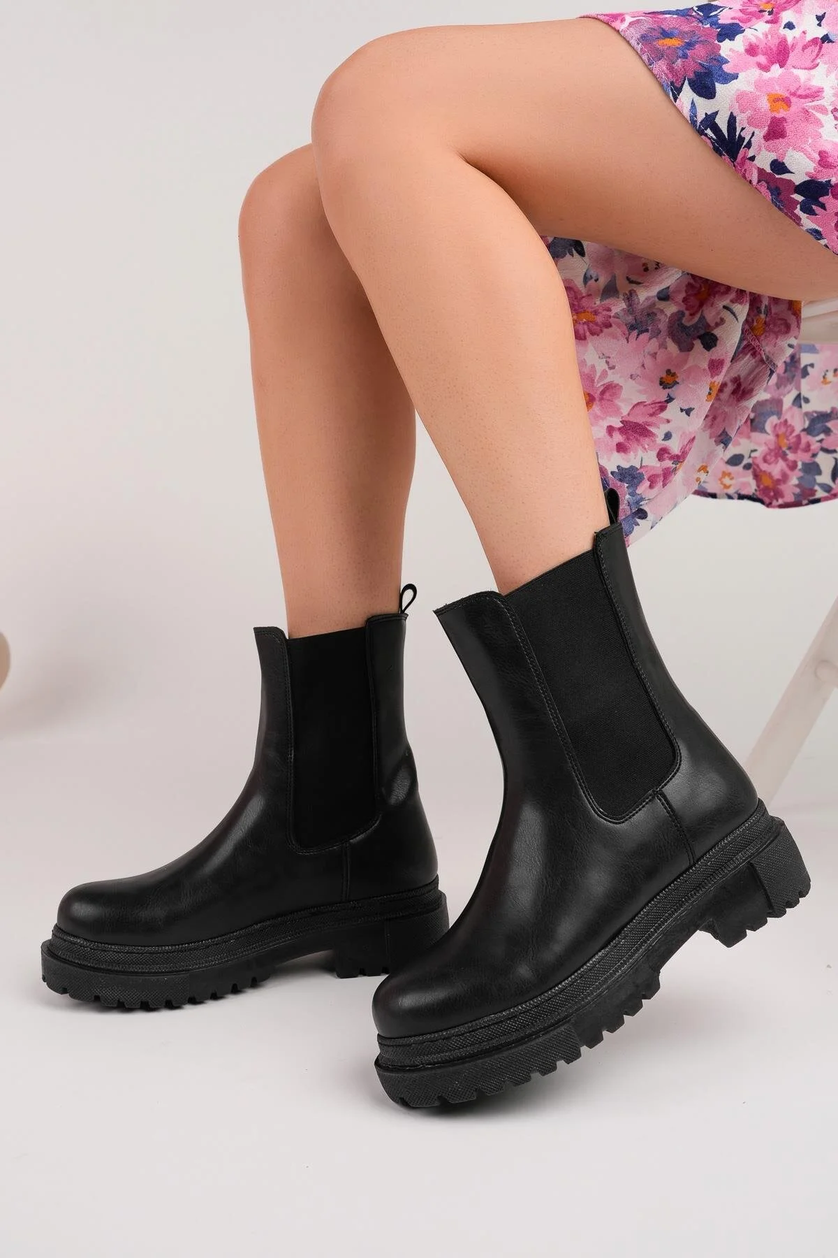 MUGGO  Garantierte Pamela-Damenstiefel mit dicker Sohle