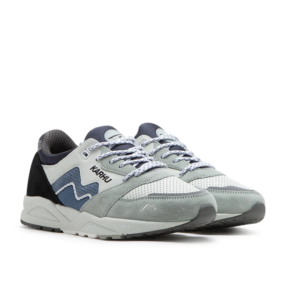 Karhu Aria 95 F803092 / blau