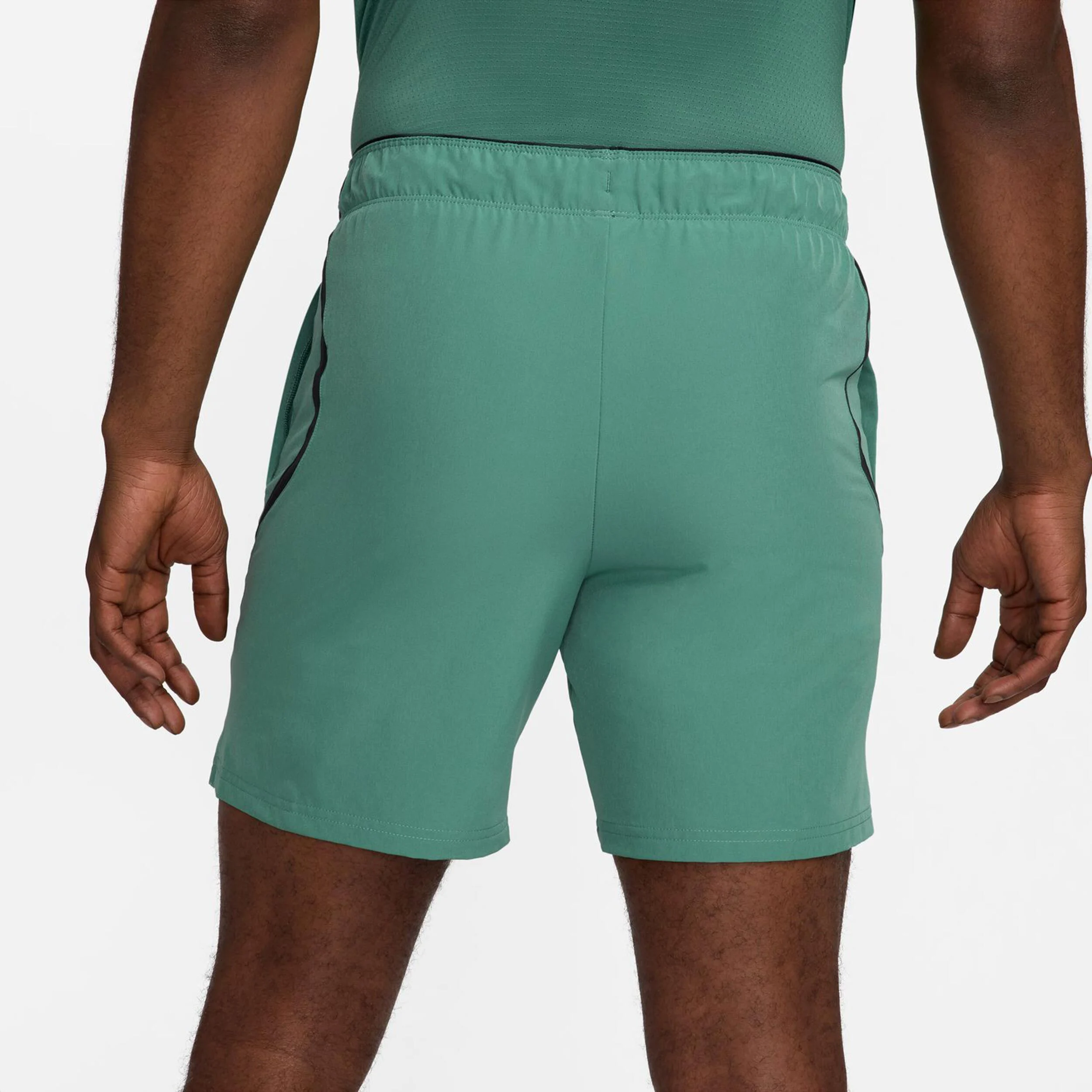 Dri-Fit Court Advantage 7in Shorts Herren - Dunkelgrün