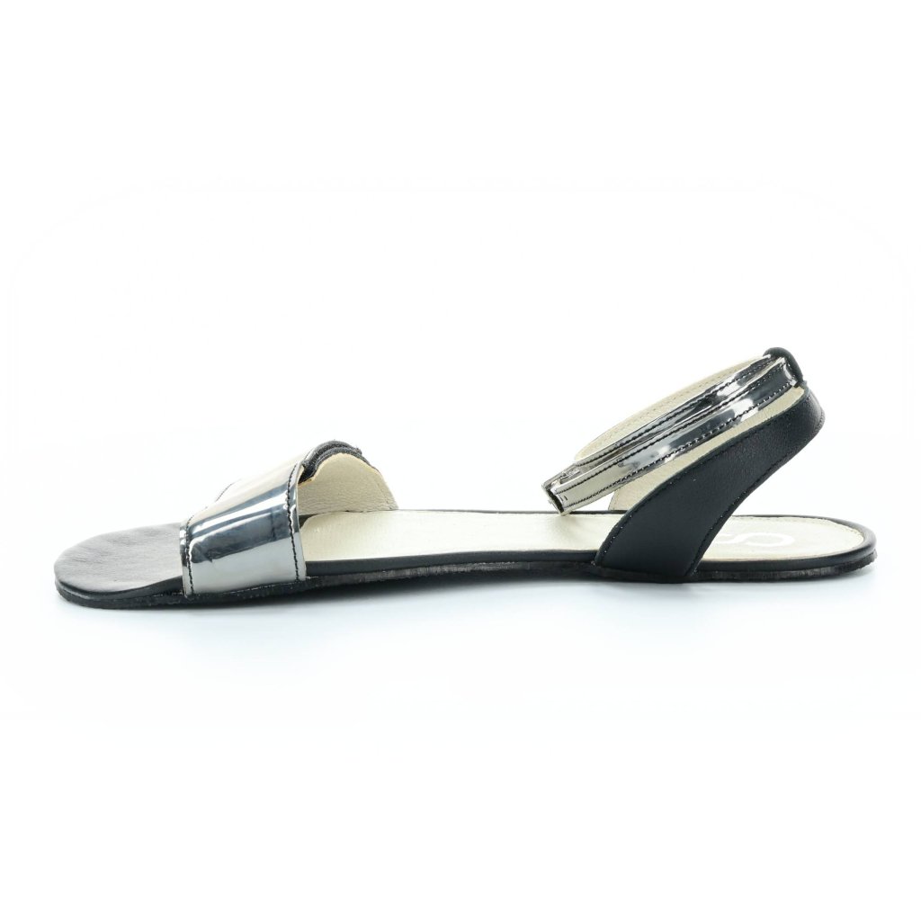 Shapen Daisy Black Sandalen