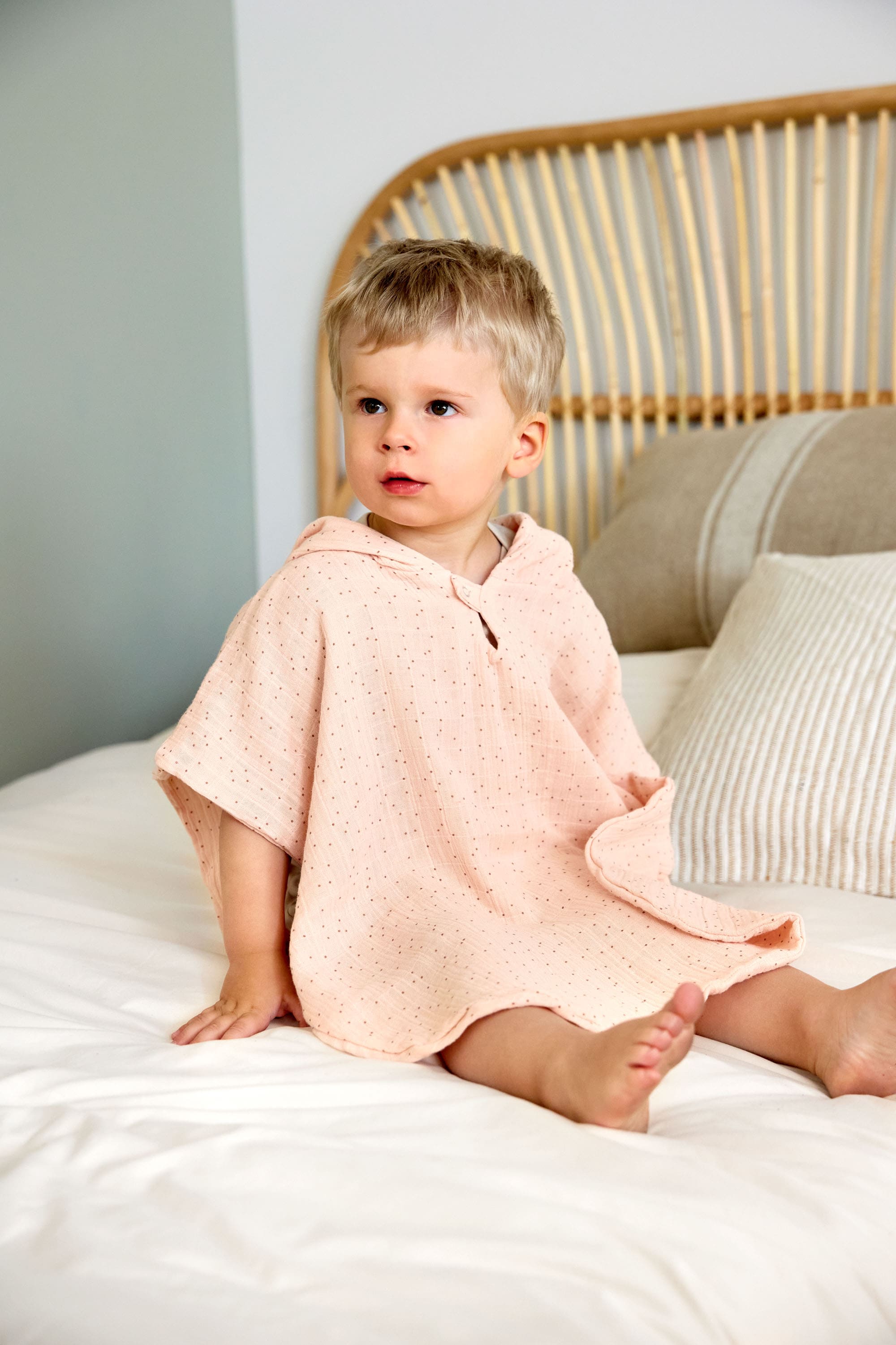 Badeponcho Kinder aus Musselin - Punkte, Rosa