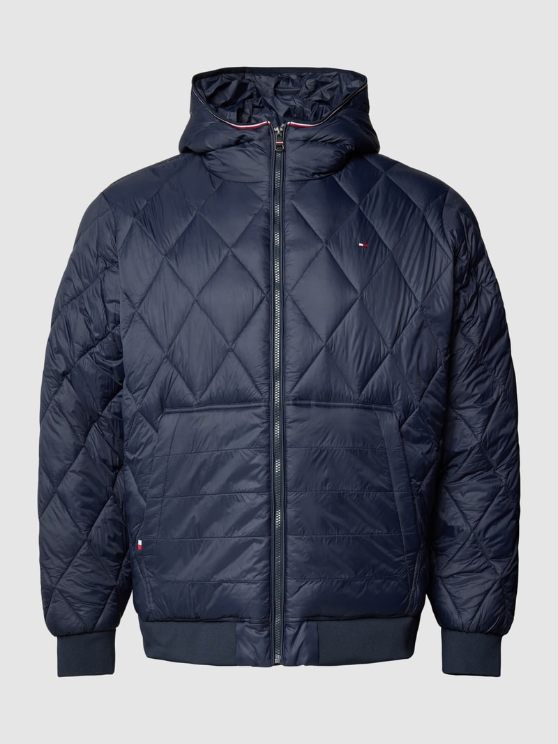 PLUS SIZE Steppjacke mit Label-Detail in marineblau