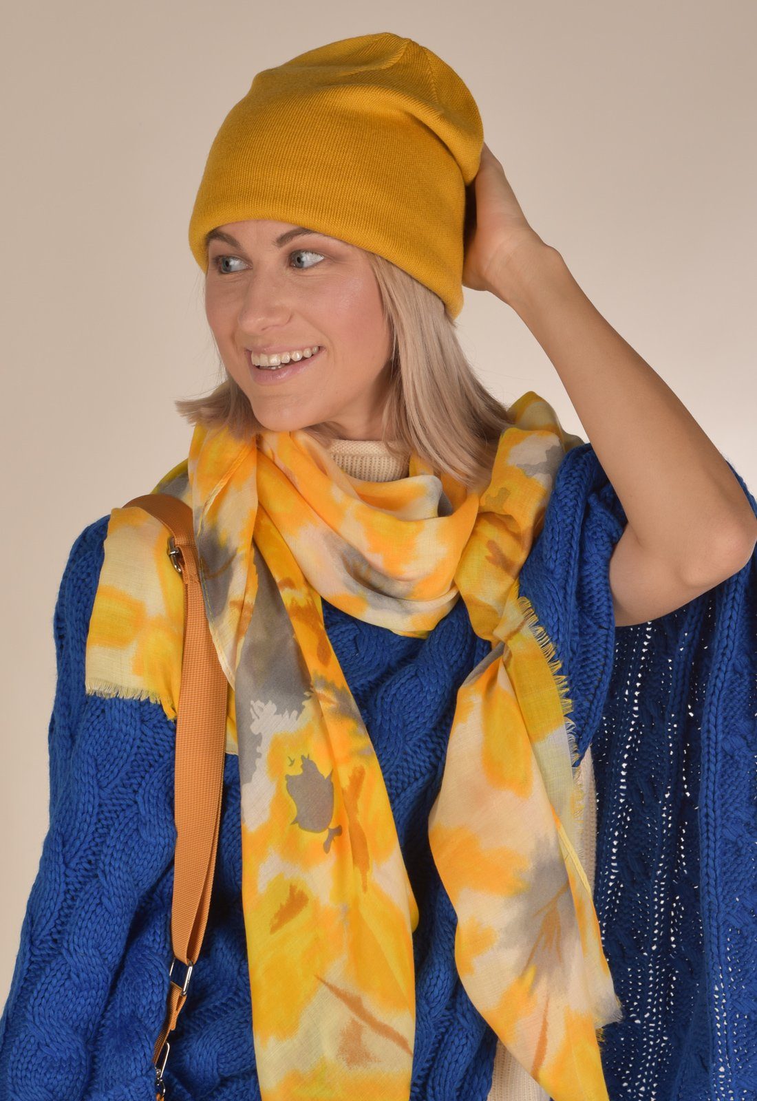 styleBREAKER Strickmütze (1-St) Feinstrick Beanie Mütze Uni Doppellagig