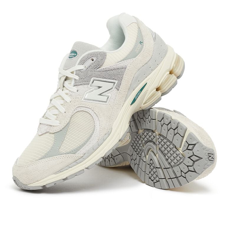 New Balance M2002REK linen