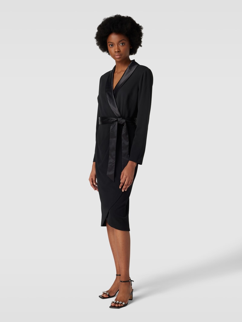 Cocktailkleid mit Taillengürtel in schwarz