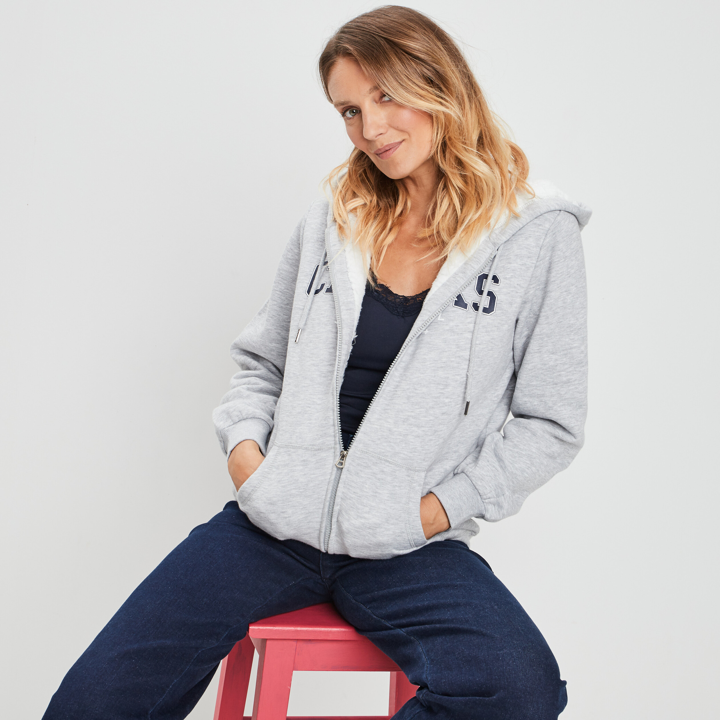 Sweat zippé à capuche doublé Creeks gris femme | La Halle