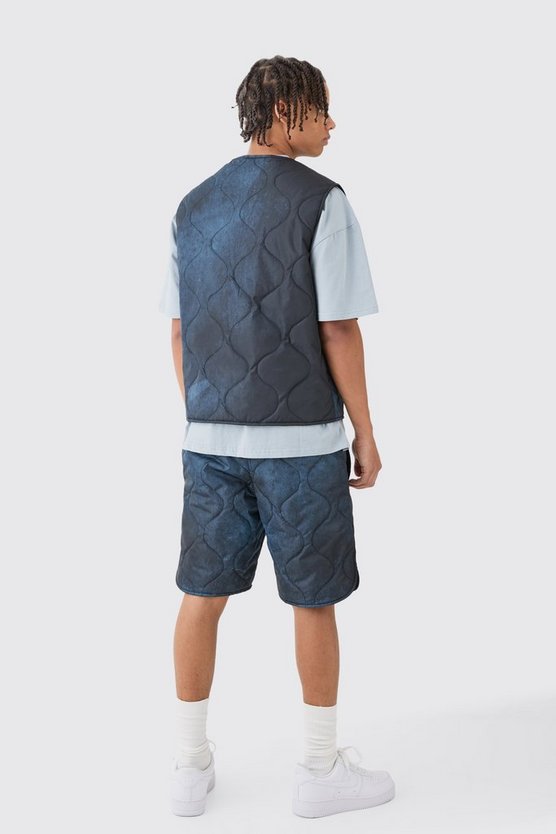 Gesteppte Weste und Shorts mit Acid-Waschung
