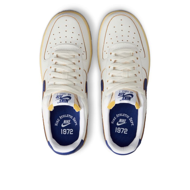 NIKE Air Force 1 Low 