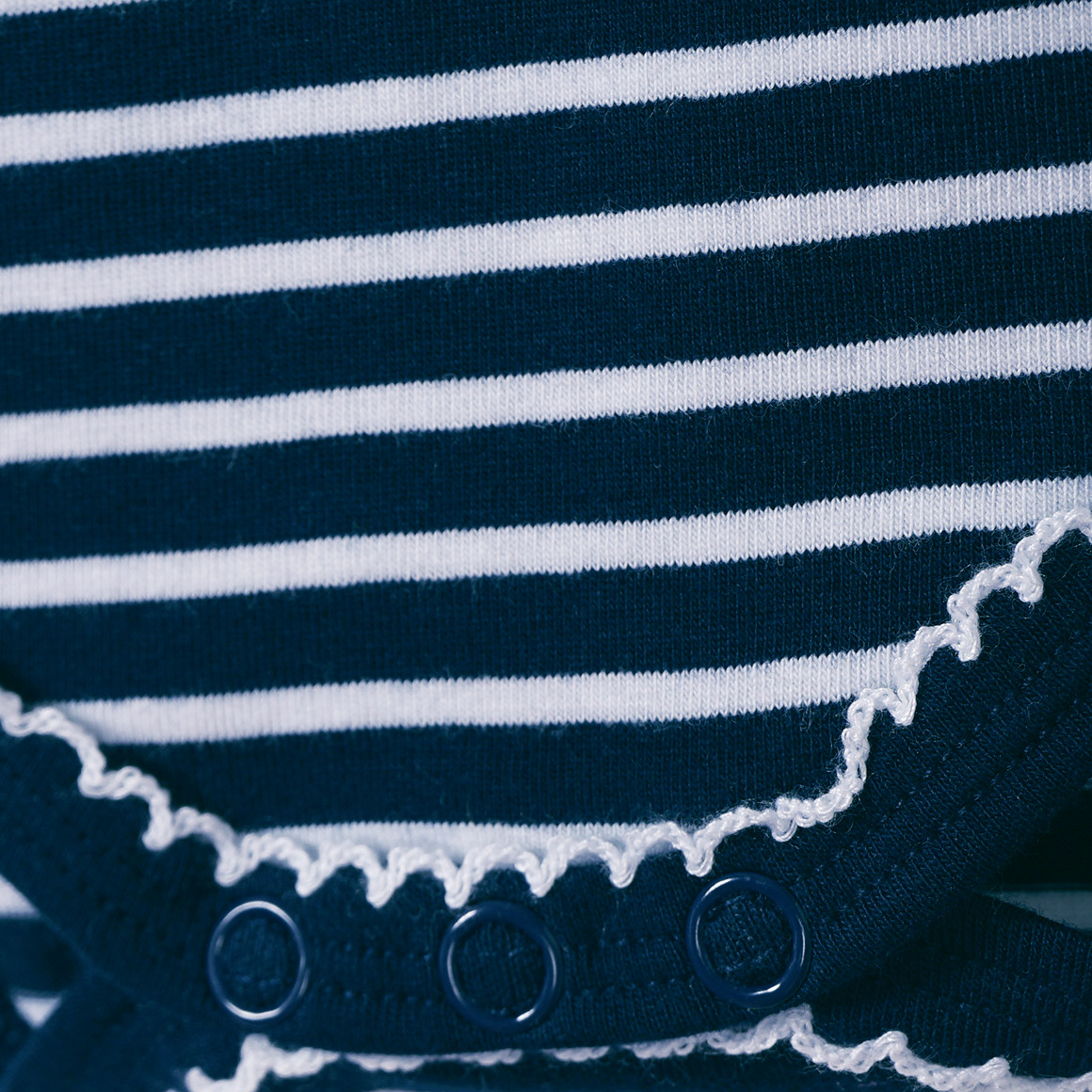 5 Baby Bodys mit Bio-Baumwolle