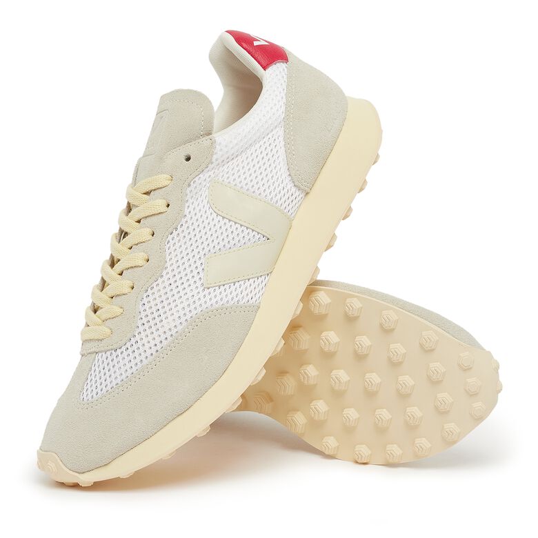 Veja Rio Branco Light lunar pierre pekin