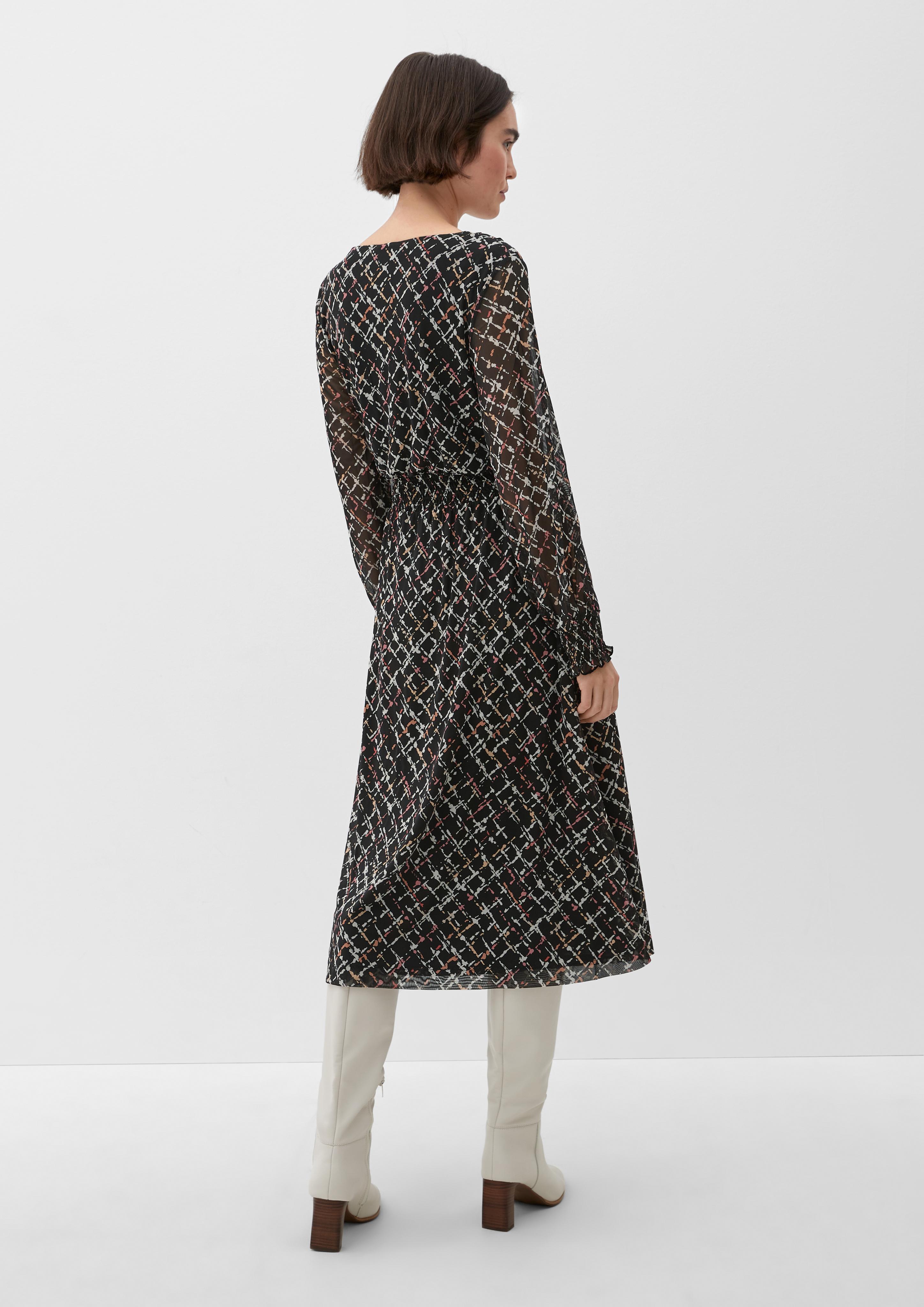 Meshkleid mit Smok-Details  2120949-99A3