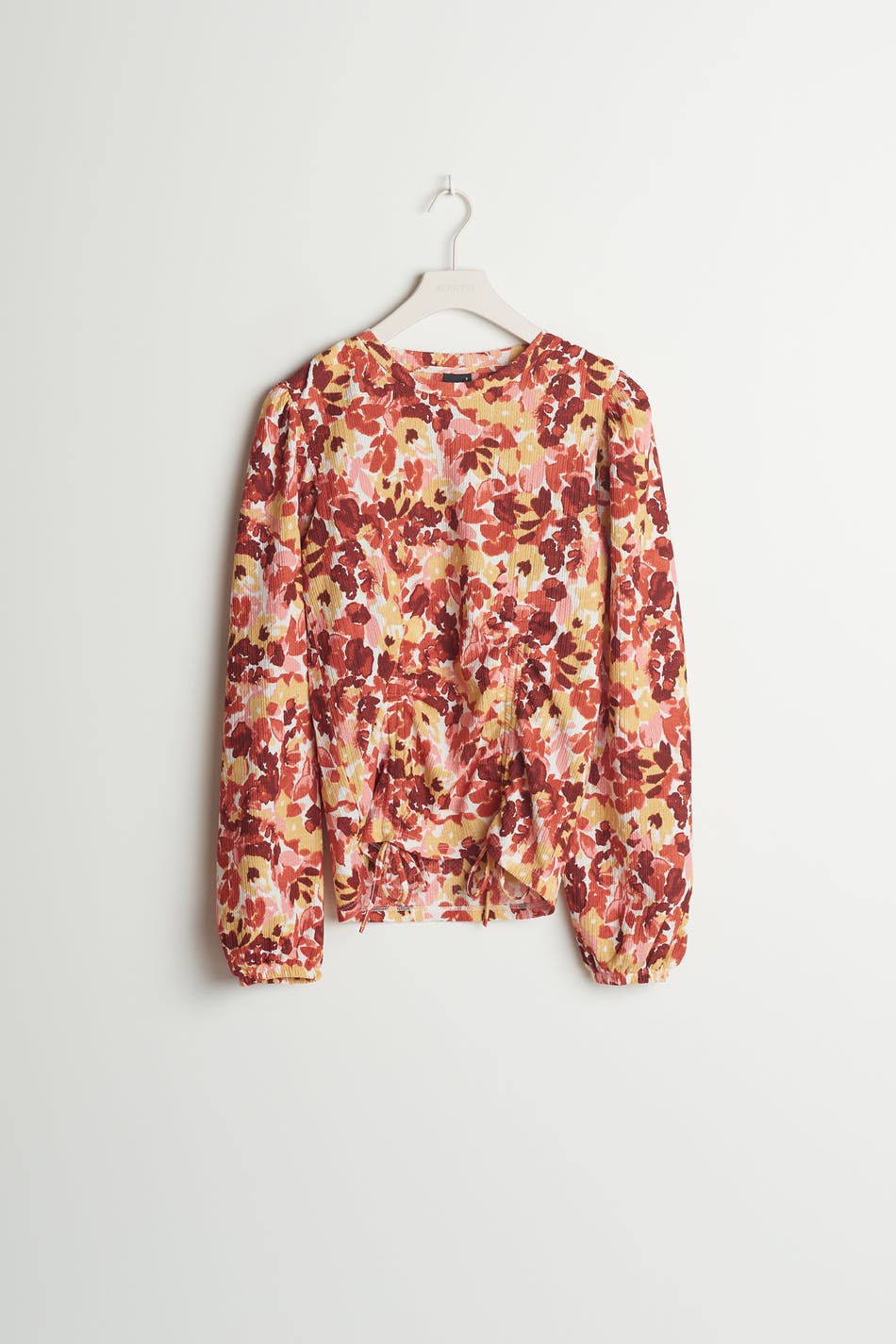 Alma drawstring top