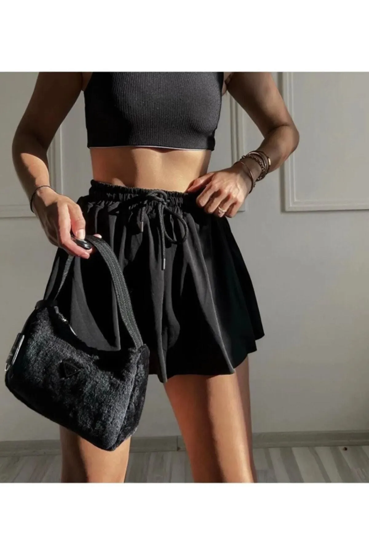 ZF BUTİK  Schwarzer locker geschnittener Strumpfhosen-Sport-Shorts-Rock für Damen