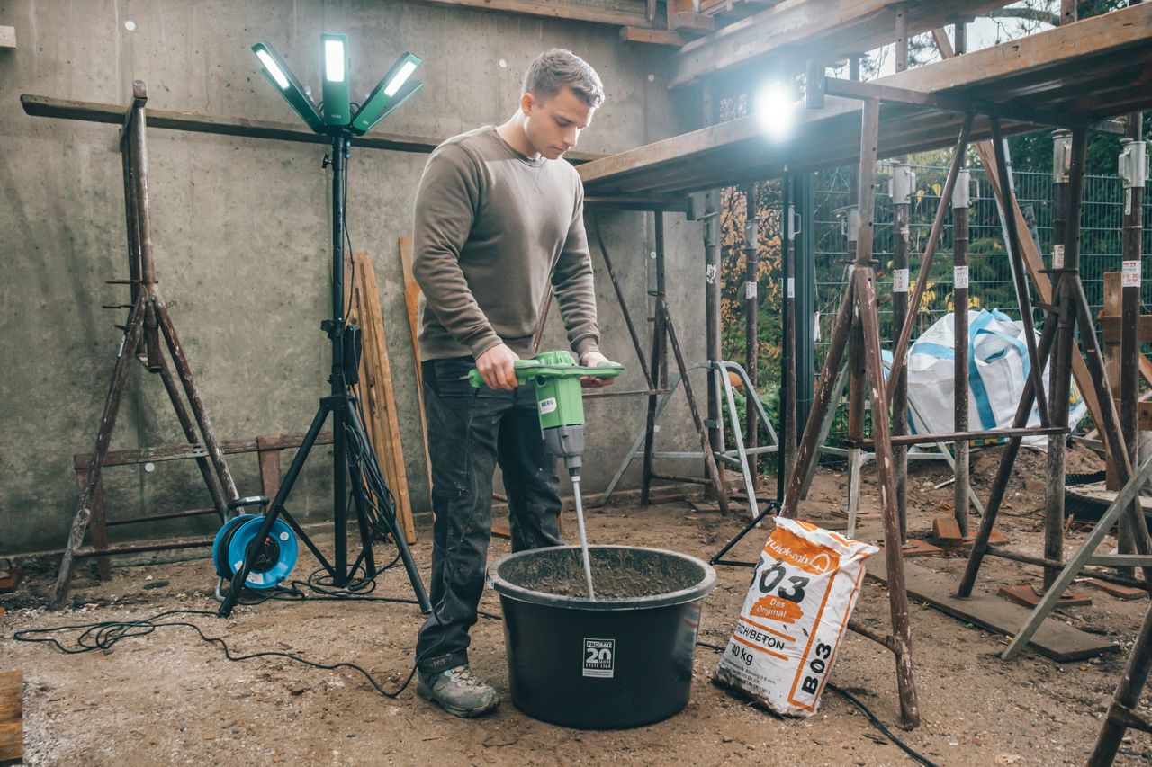 BERG HANDRÜHRWERK BERG MX 14 [230V - EU] - 1400W, 1-GANG, 0-800 U/MIN