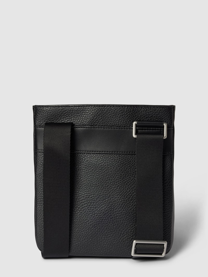 Crossbody Bag mit Label-Detail Modell 'CENTRAL' in schwarz