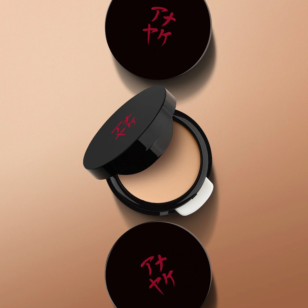 Annayake Silky Compact Makeup Base