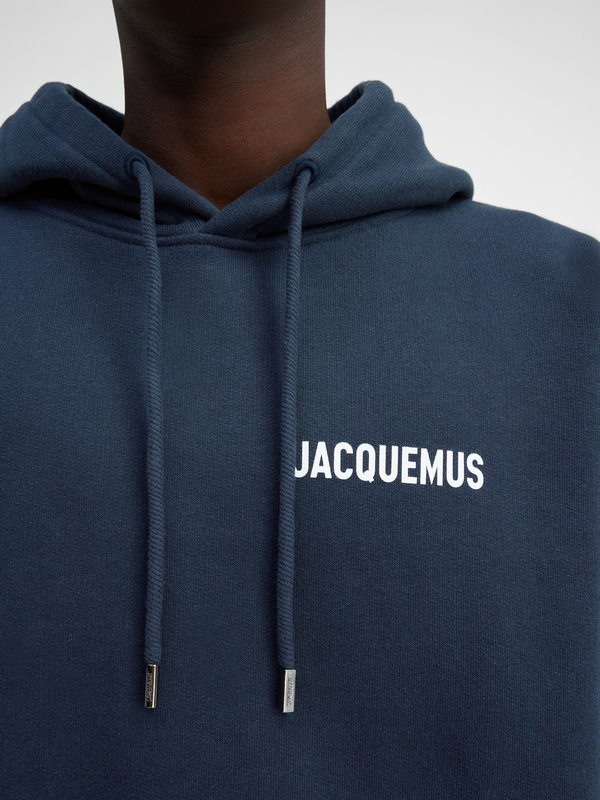Le sweatshirt Jacquemus